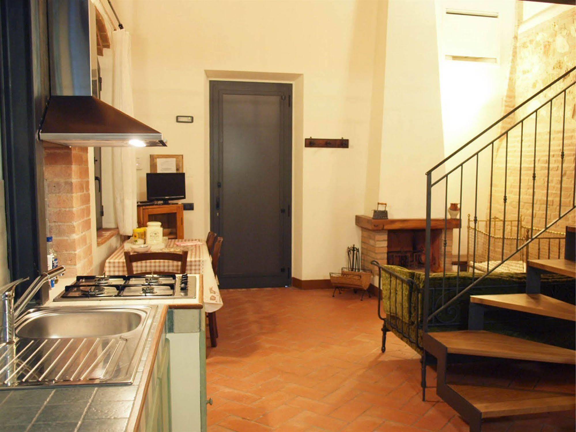 La Fornace Di San Galgano Villa Frosini Екстериор снимка